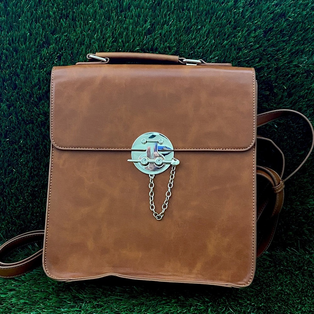 Ecosusi Cornelia backpack in brown vegan leather retro style Stunning!